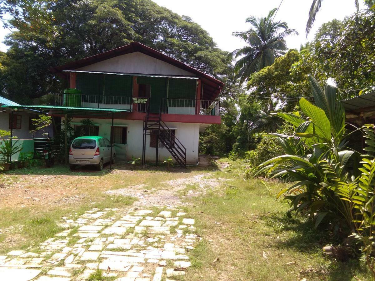 The Leisure Home Stay Shadipur Bagian luar foto